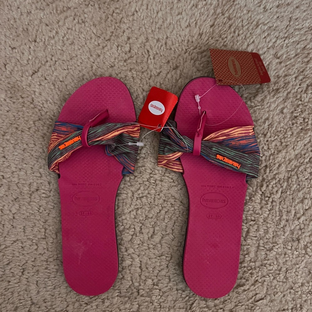 Havaianas Pink and Multicolor Women's Sandals